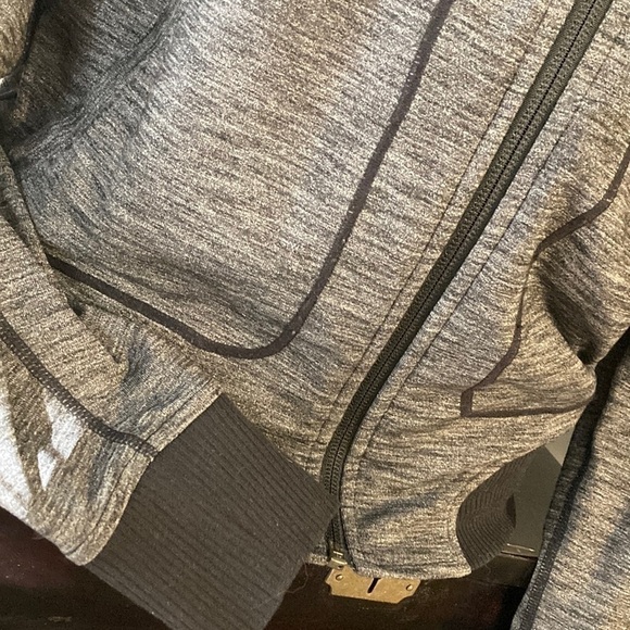 ATHLETA SIZE XS bombtastic zip up bomber jacket heathered black grey - Picture 6 of 8
